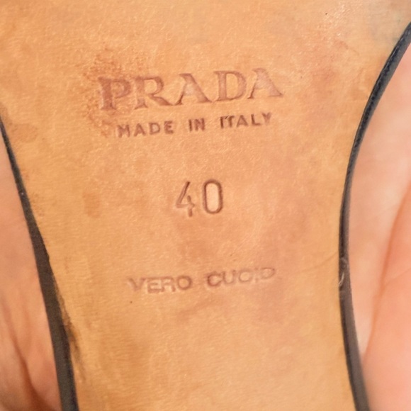 Prada Vintage Leather Black Pink Flower Boquet ankle strap high heel sandals 40 - Picture 8 of 9